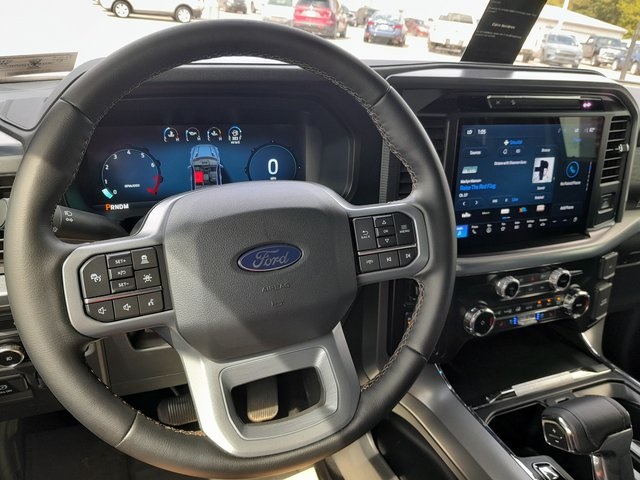 2025 Ford F-150 Lariat photo 11