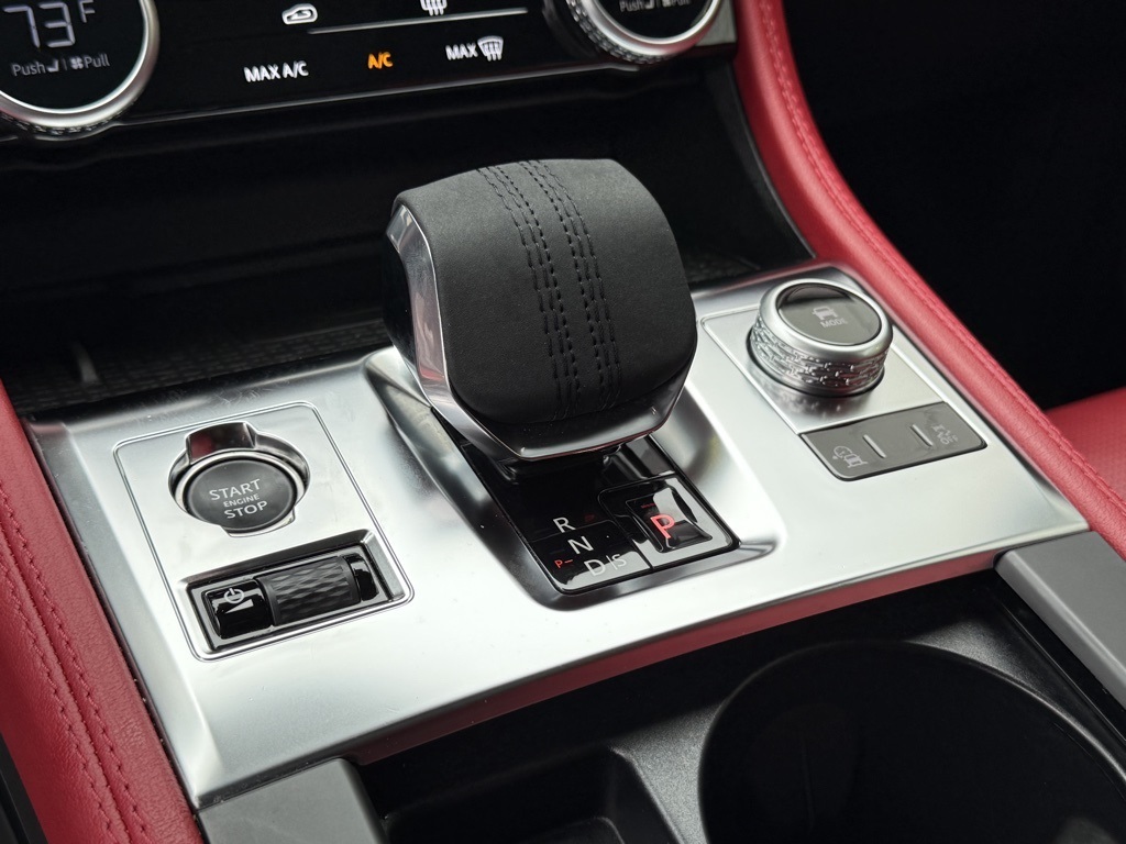 2025 Jaguar F-PACE P400 R-Dynamic S photo 20
