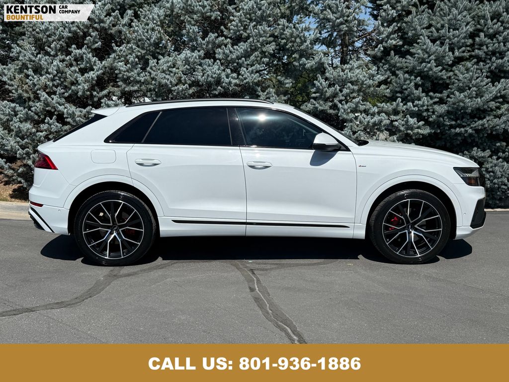 2019 Audi Q8 line Prestige photo 9