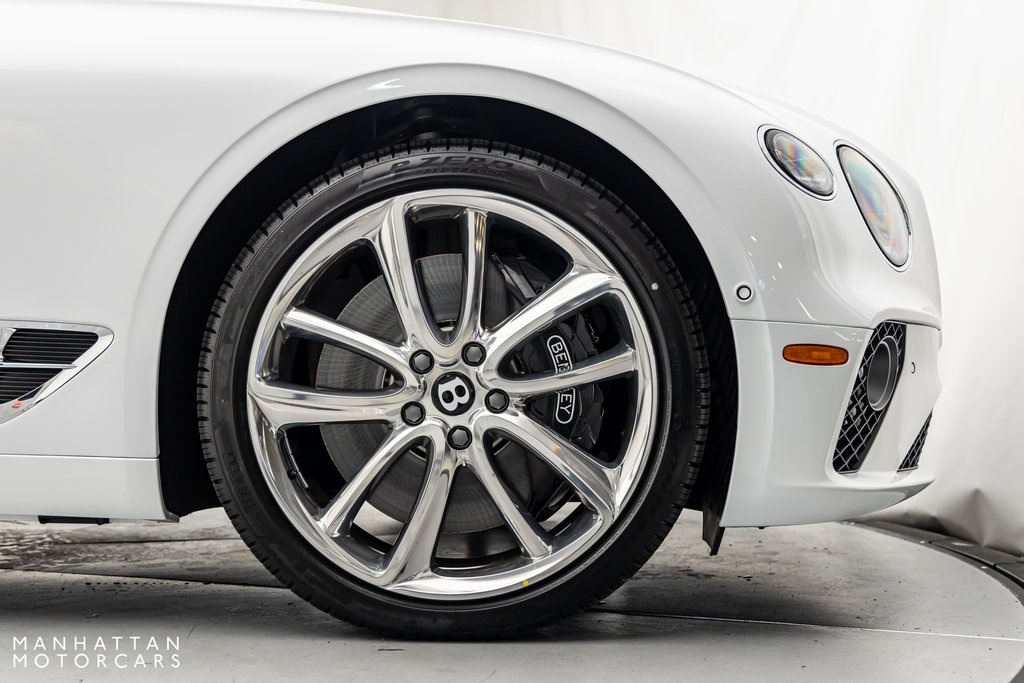 2024 Bentley Continental GT V8 photo 9