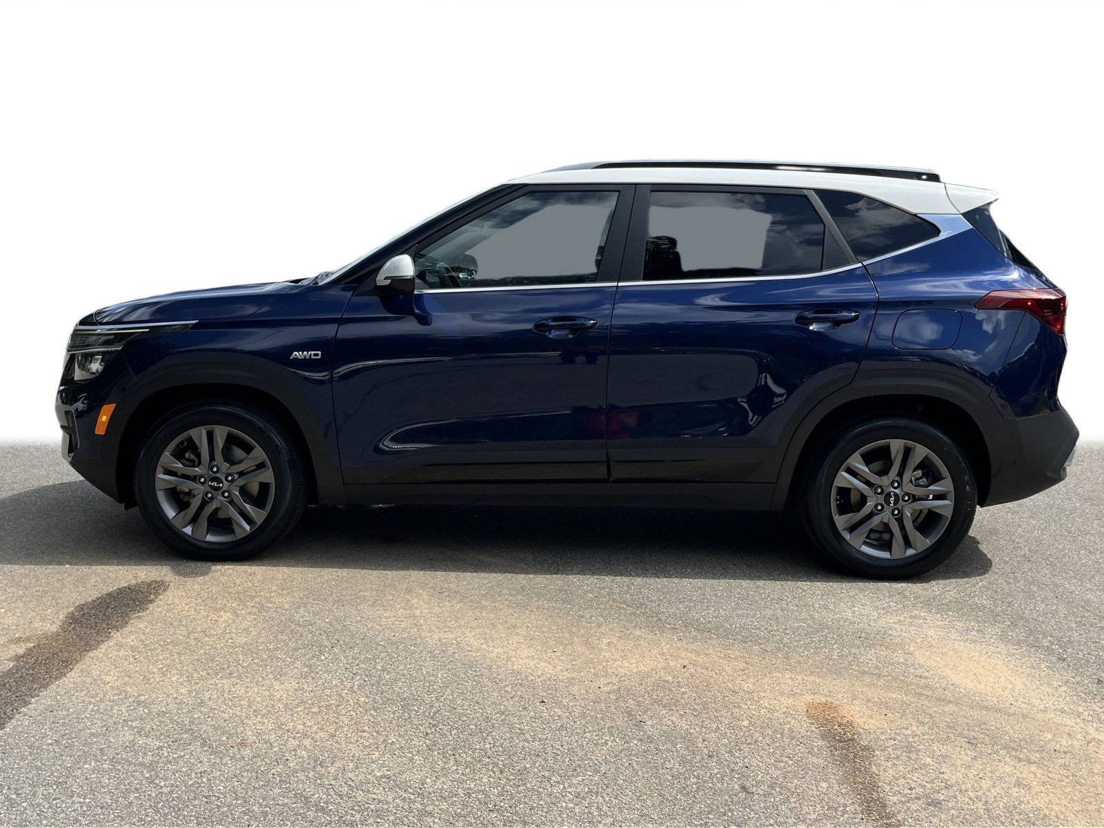 2022 Kia Seltos S photo 16