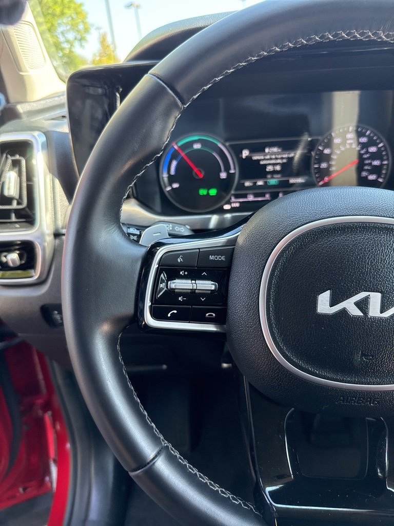 2022 Kia Sorento Plug-In Hybrid SX photo 38