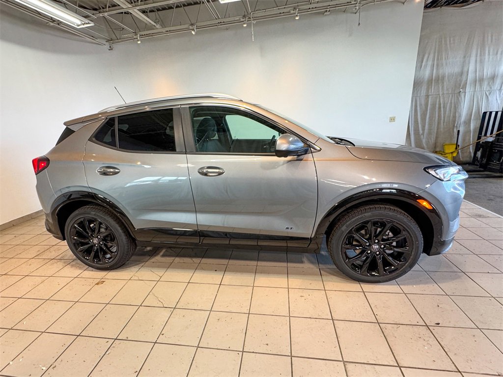 2026 Buick Encore GX Sport Touring photo 3