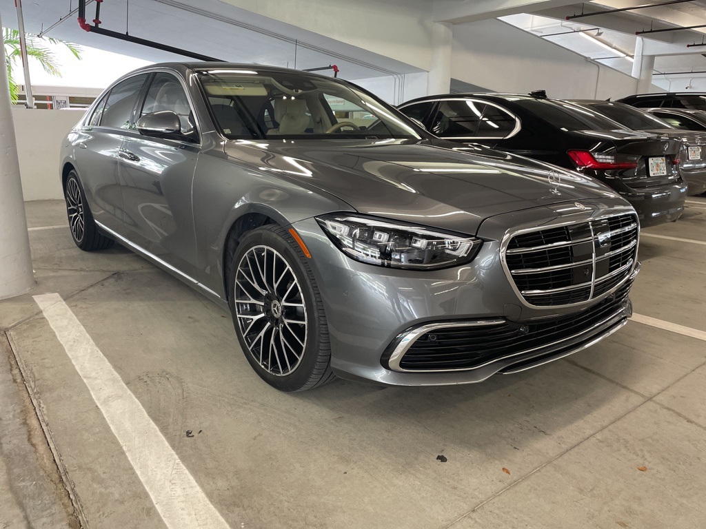 2022 Mercedes-Benz S-Class S 580's photo