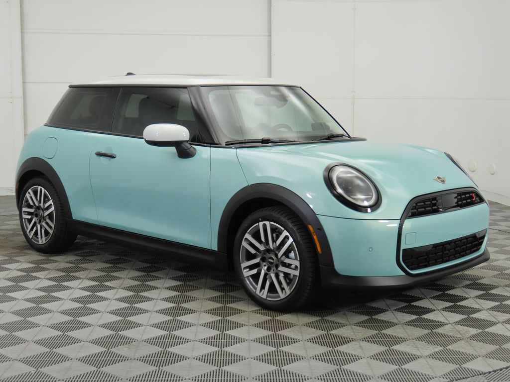 2026 Mini Cooper 2 Door Hardtop Signature photo 2