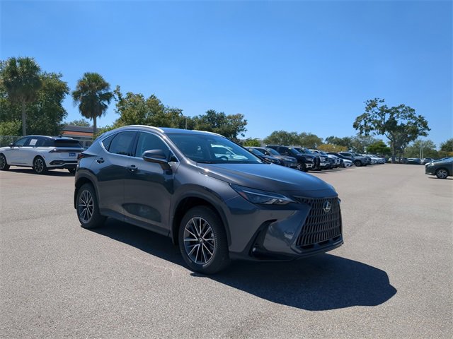 2026 Lexus NX 350's photo