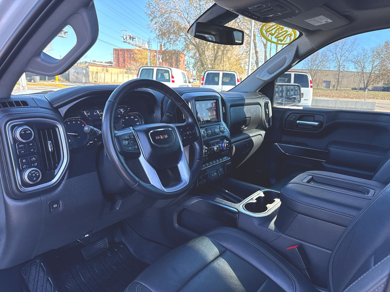 2020 Gmc Sierra SLT photo 2