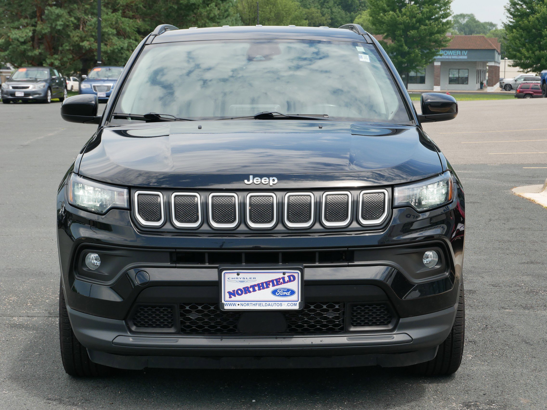 2022 Jeep Compass Latitude photo 3