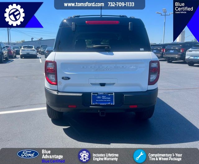 2024 Ford Bronco Sport Outer Banks photo 3