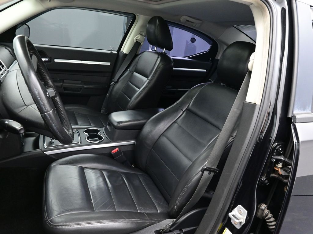 2008 Dodge Charger R/T photo 8