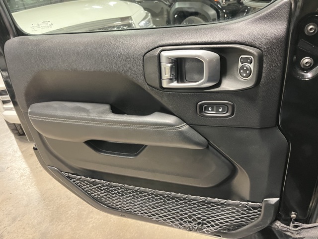 2020 Jeep Wrangler Unlimited Sahara photo 20