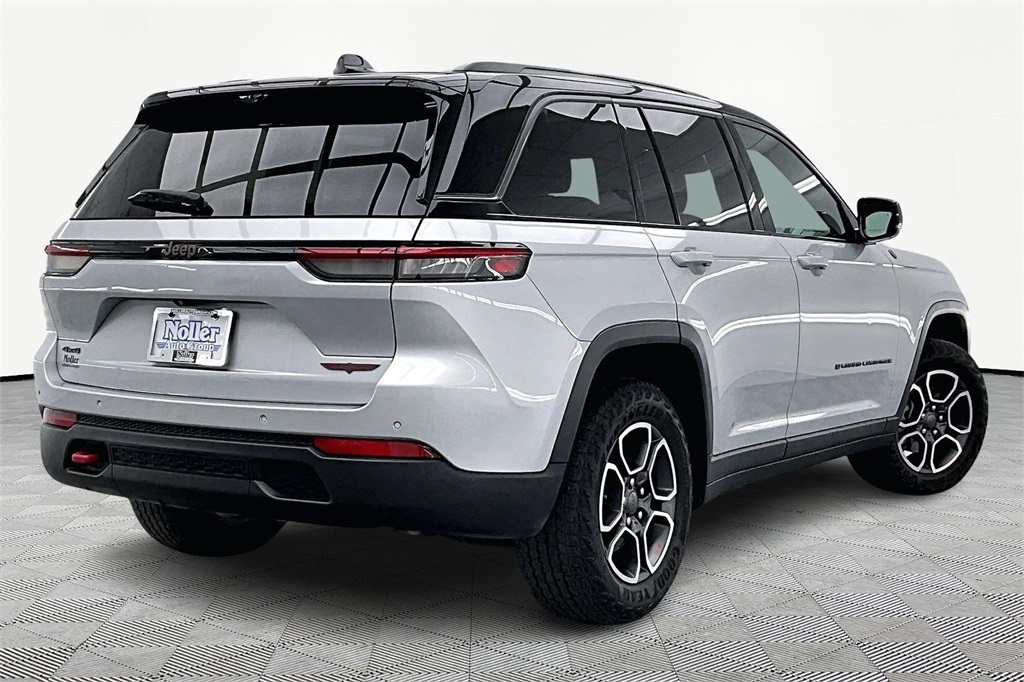 Used 2022 Jeep Grand Cherokee Trailhawk with VIN 1C4RJHCG9N8611455 for sale in Kansas City