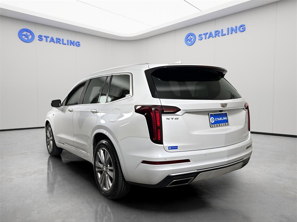 2024 Cadillac XT6 Premium Luxury photo 3