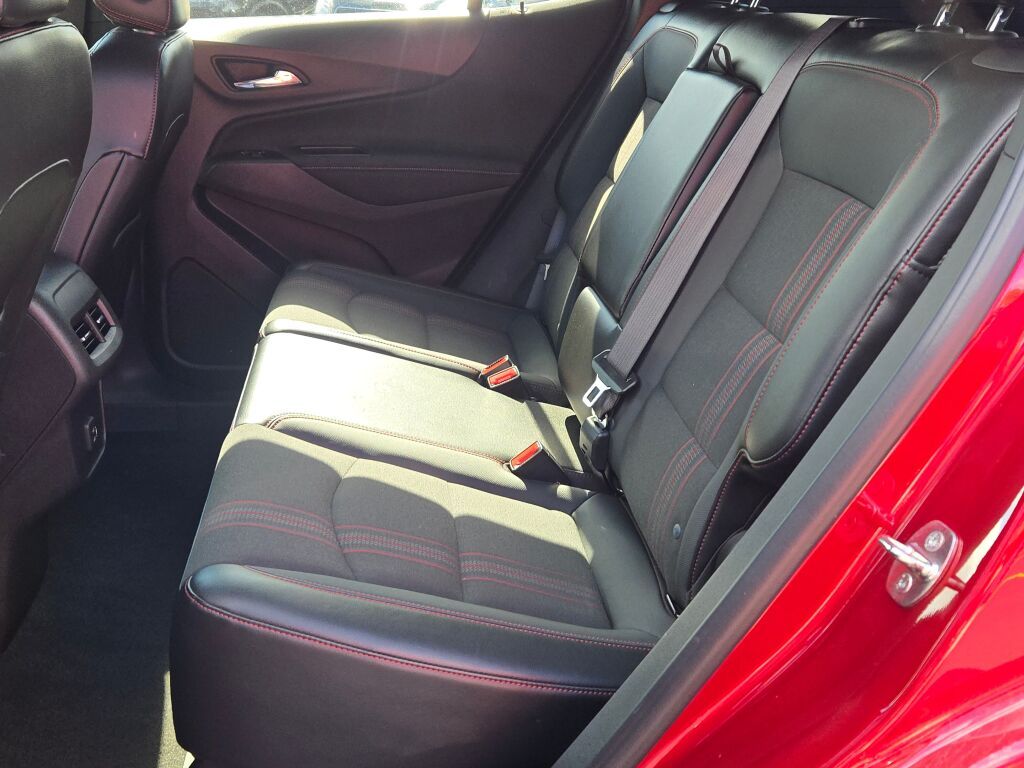 2022 Chevrolet Equinox RS photo 19