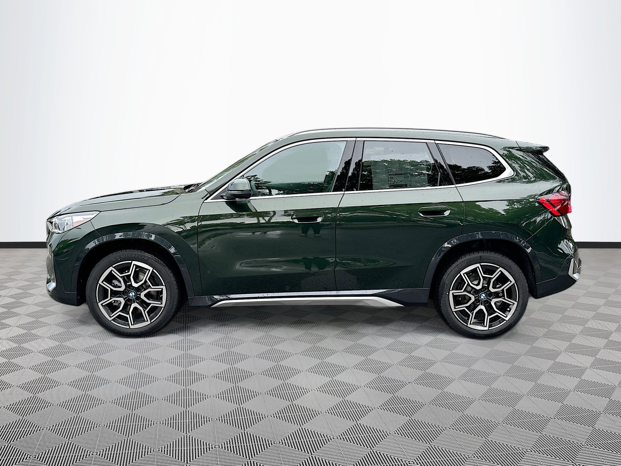 2025 Bmw X1 XDrive28i photo 4