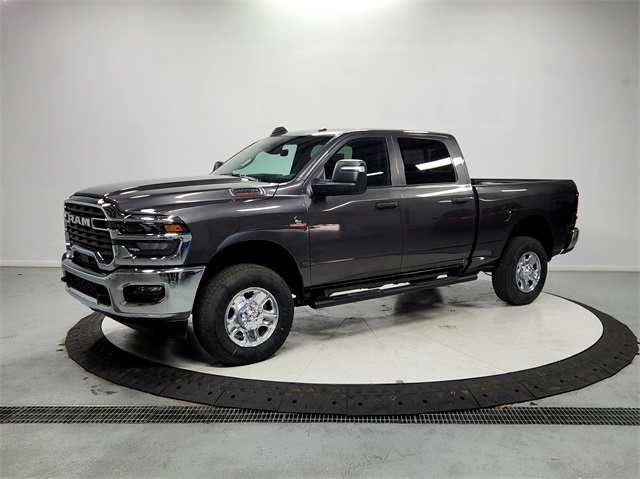 2025 Ram 2500 Tradesman photo 3
