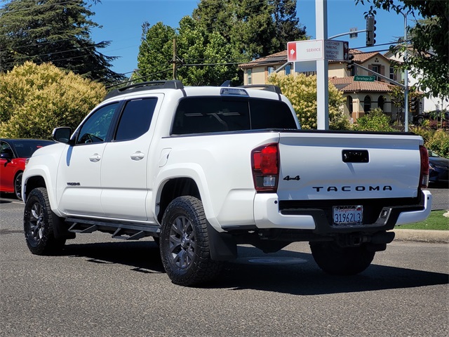 2022 Toyota Tacoma SR5 V6 photo 8