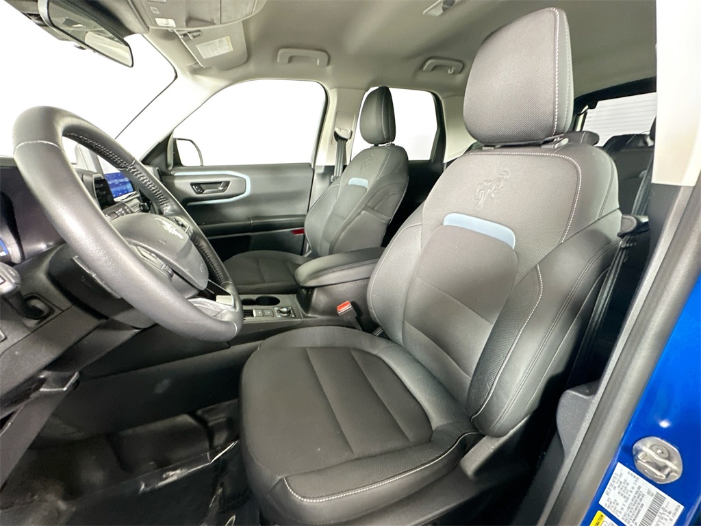 Used 2022 Velocity Blue Metallic Ford Badlands image 12