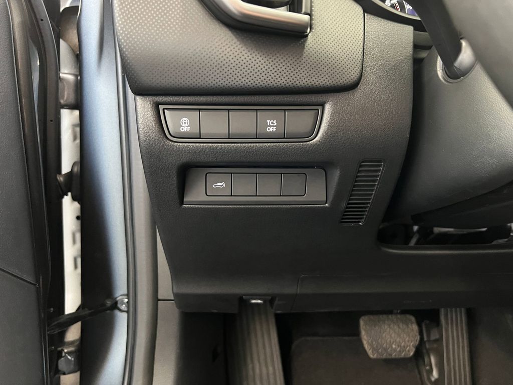 2025 Mazda CX-50 2.5 S Preferred photo 25