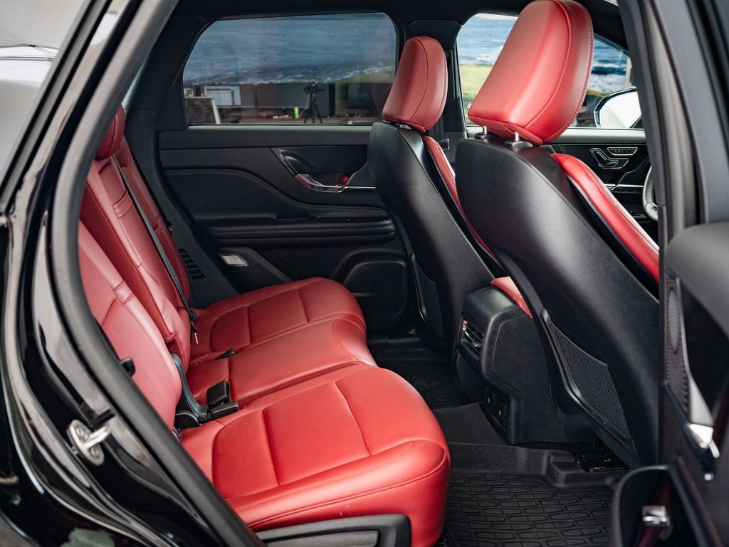 2024 Lincoln Corsair Grand Touring photo 31