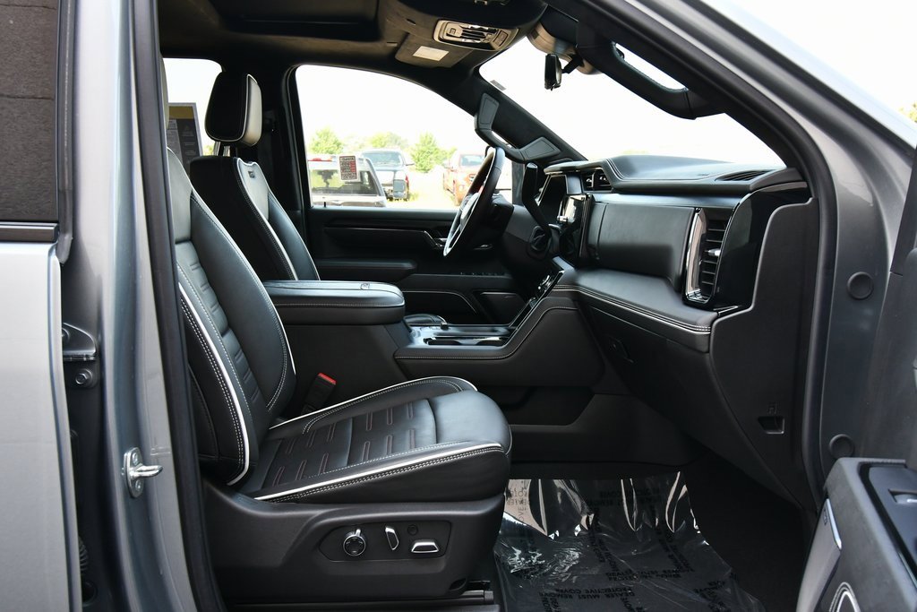 2024 Gmc Sierra 2500 HD AT4X photo 17