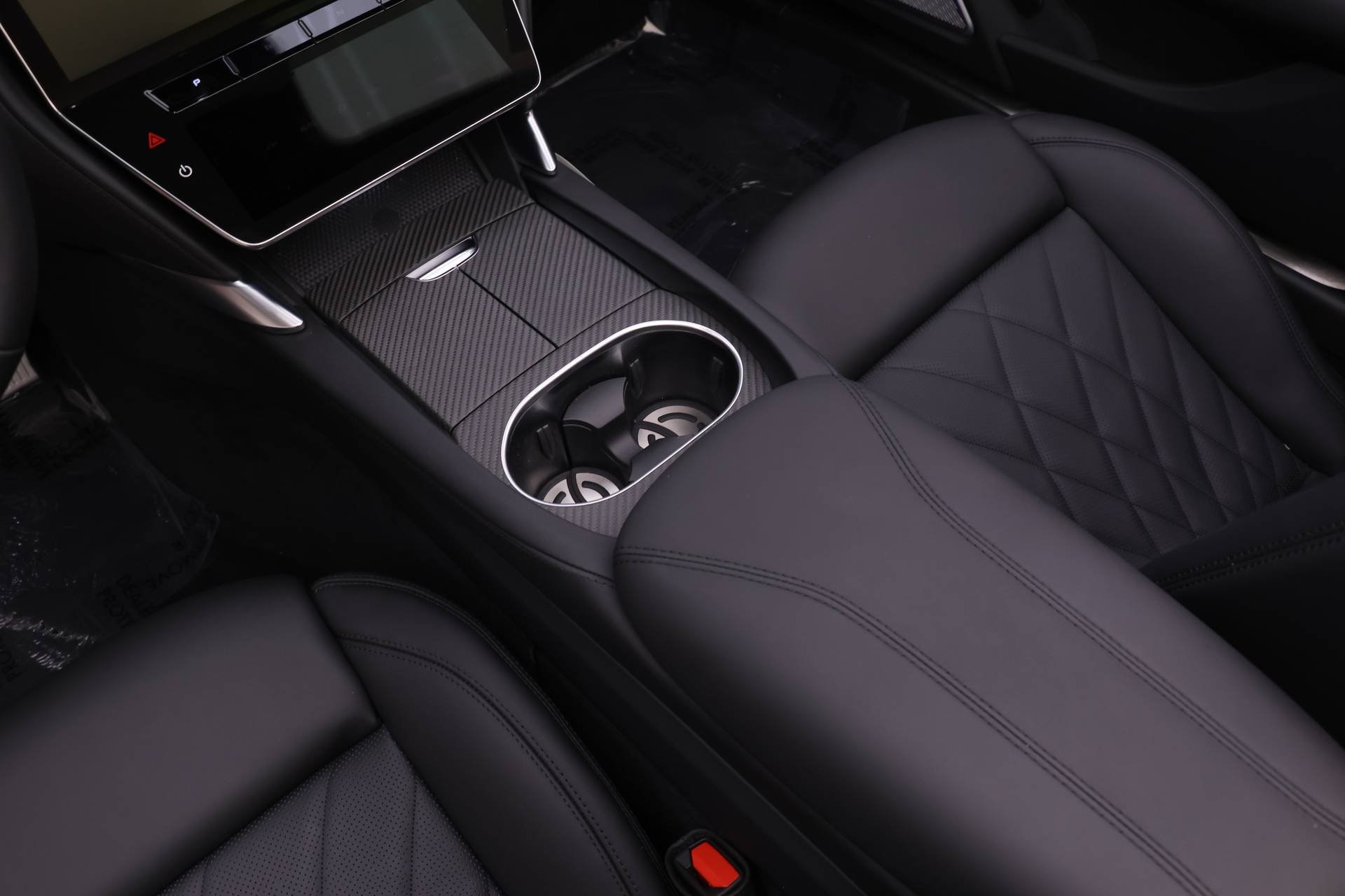 2025 Maserati Grancabrio photo 12