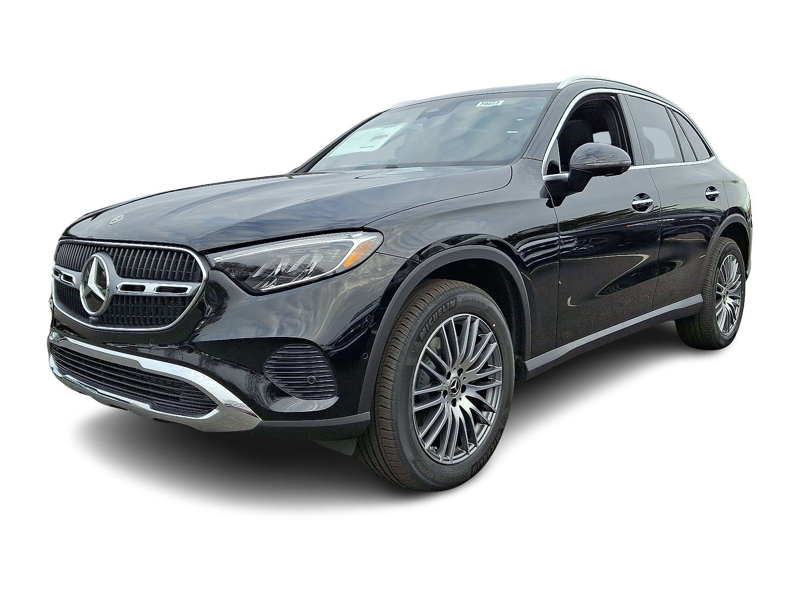 2026 Mercedes-Benz GLC Base's photo