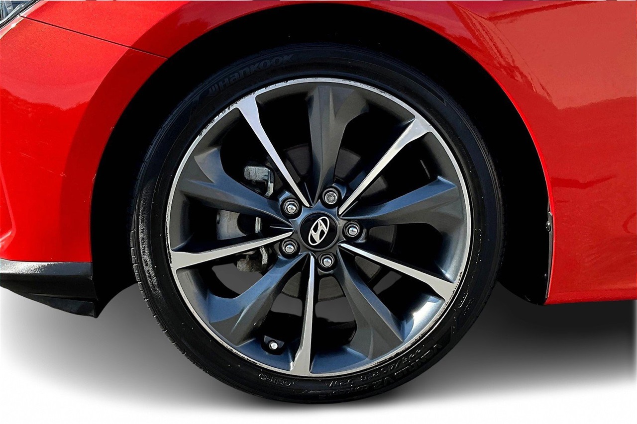 2019 Hyundai Veloster 2.0L Premium photo 27