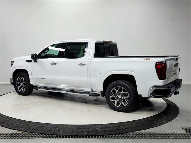 2026 Gmc Sierra 1500 SLT photo 3