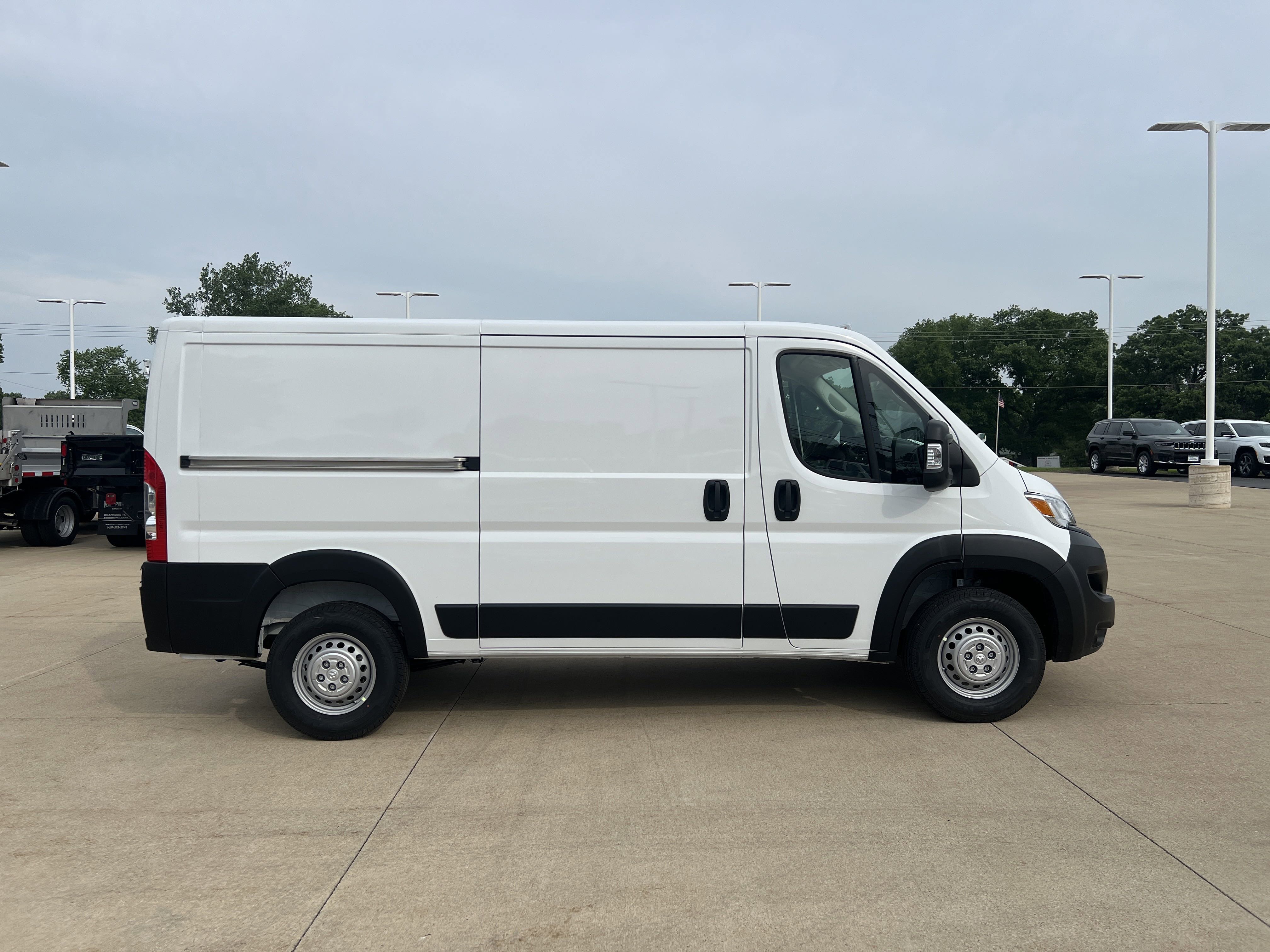 2025 RAM ProMaster Cargo Van Base's photo