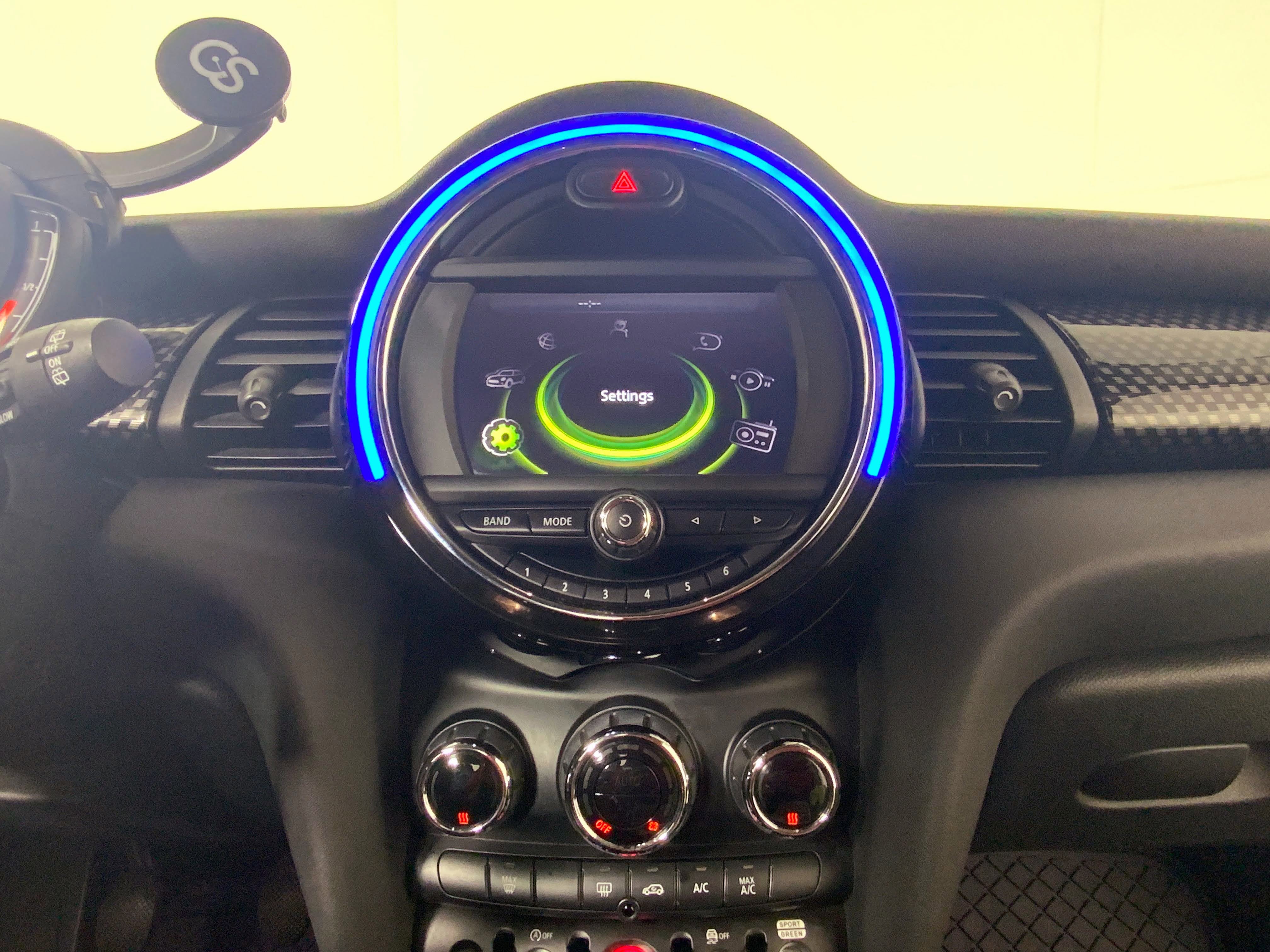 View 30