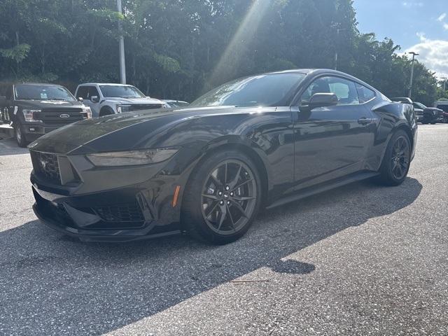2024 Ford Mustang Dark Horse photo 7