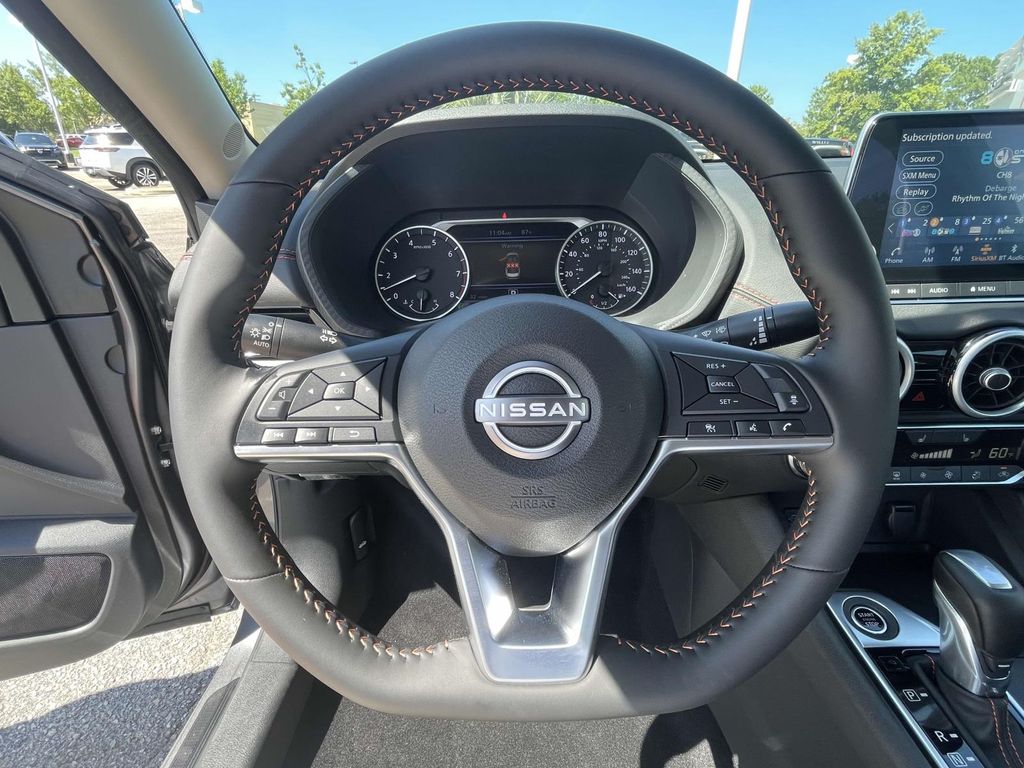 2025 Nissan Sentra SR photo 16