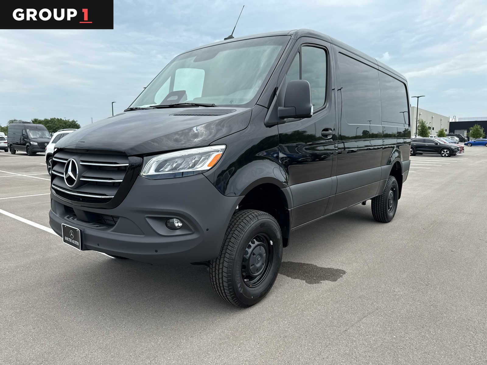 2025 Mercedes-Benz Sprinter Cargo Van Base's photo