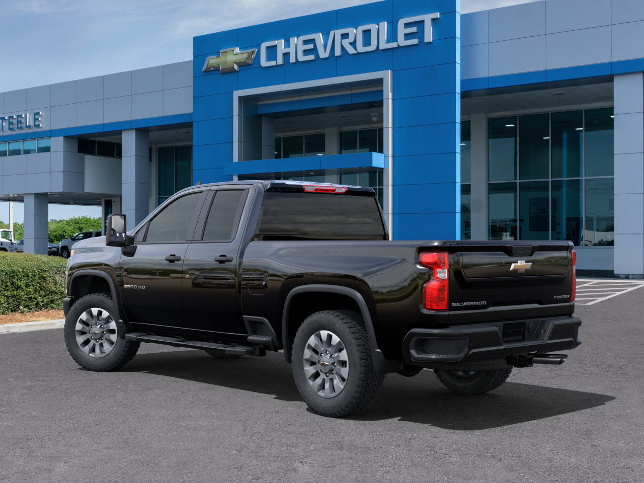 2025 Chevrolet Silverado 2500HD Custom photo 3