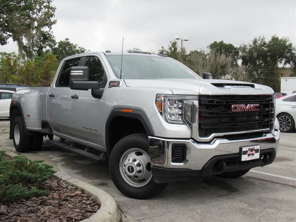 2023 GMC Sierra 3500HD Pro's photo