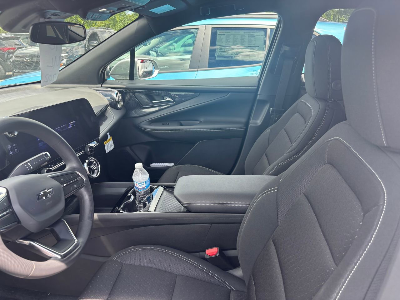 2025 Chevrolet Blazer EV photo 3