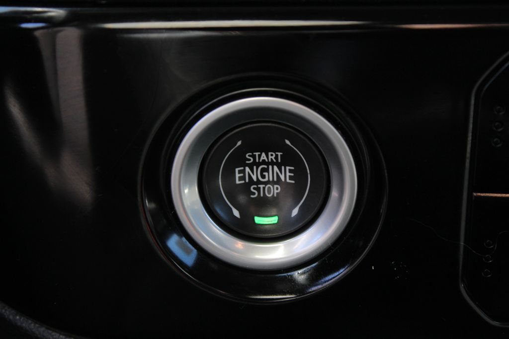 2024 Chevrolet Silverado 1500 LT photo 20