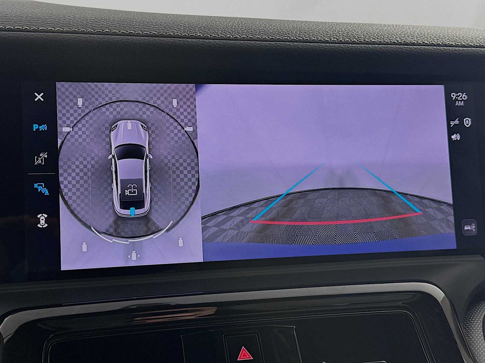 2025 Porsche Panamera photo 16