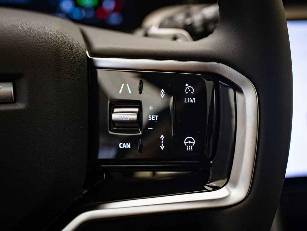 2025 Land Rover Discovery Sport S photo 25