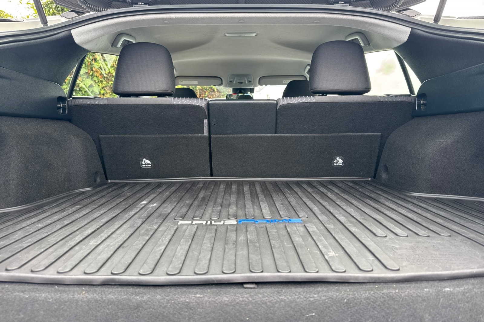 2017 Toyota Prius Prime Plus photo 17
