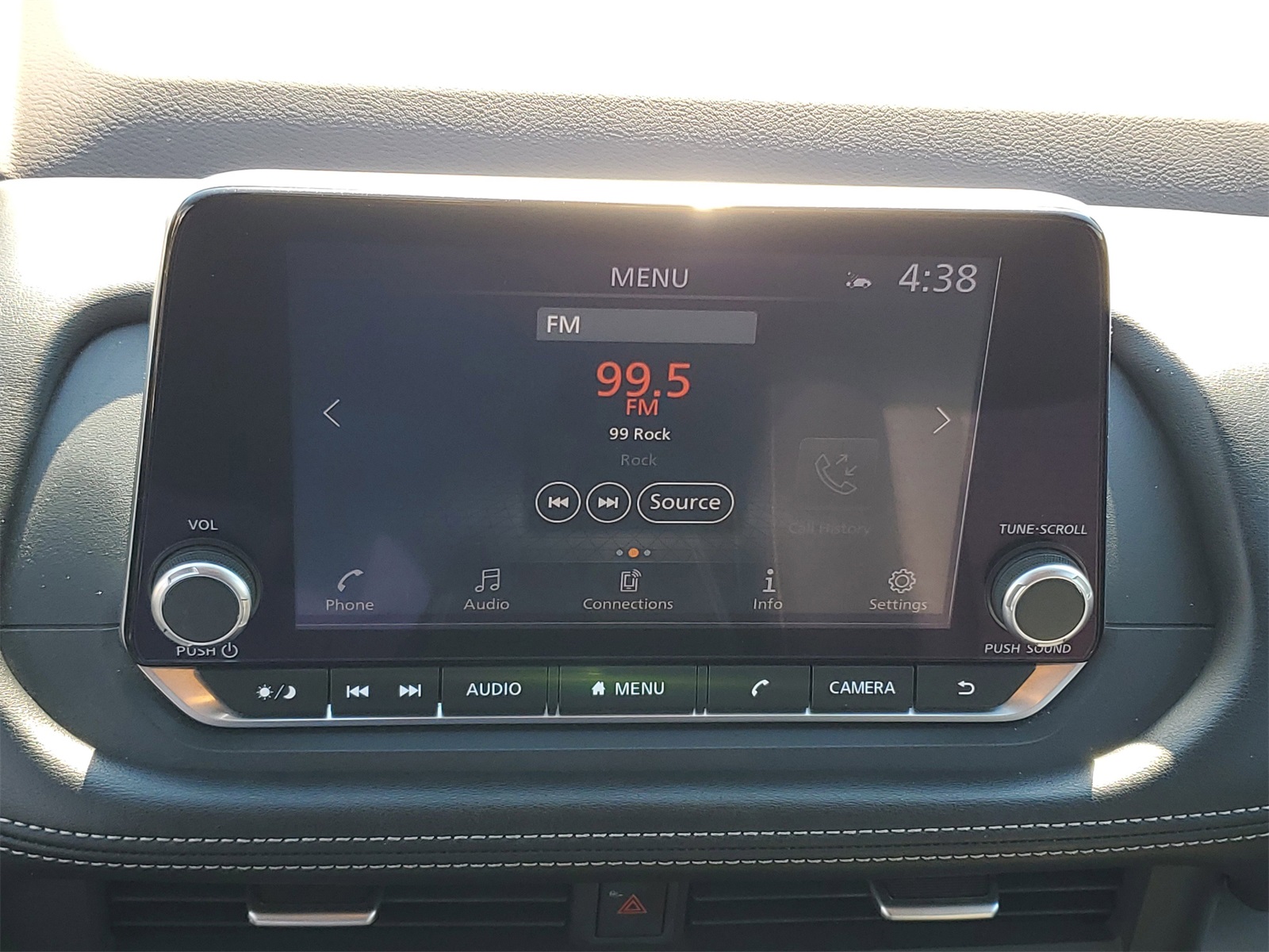2023 Nissan Rogue SV photo 16