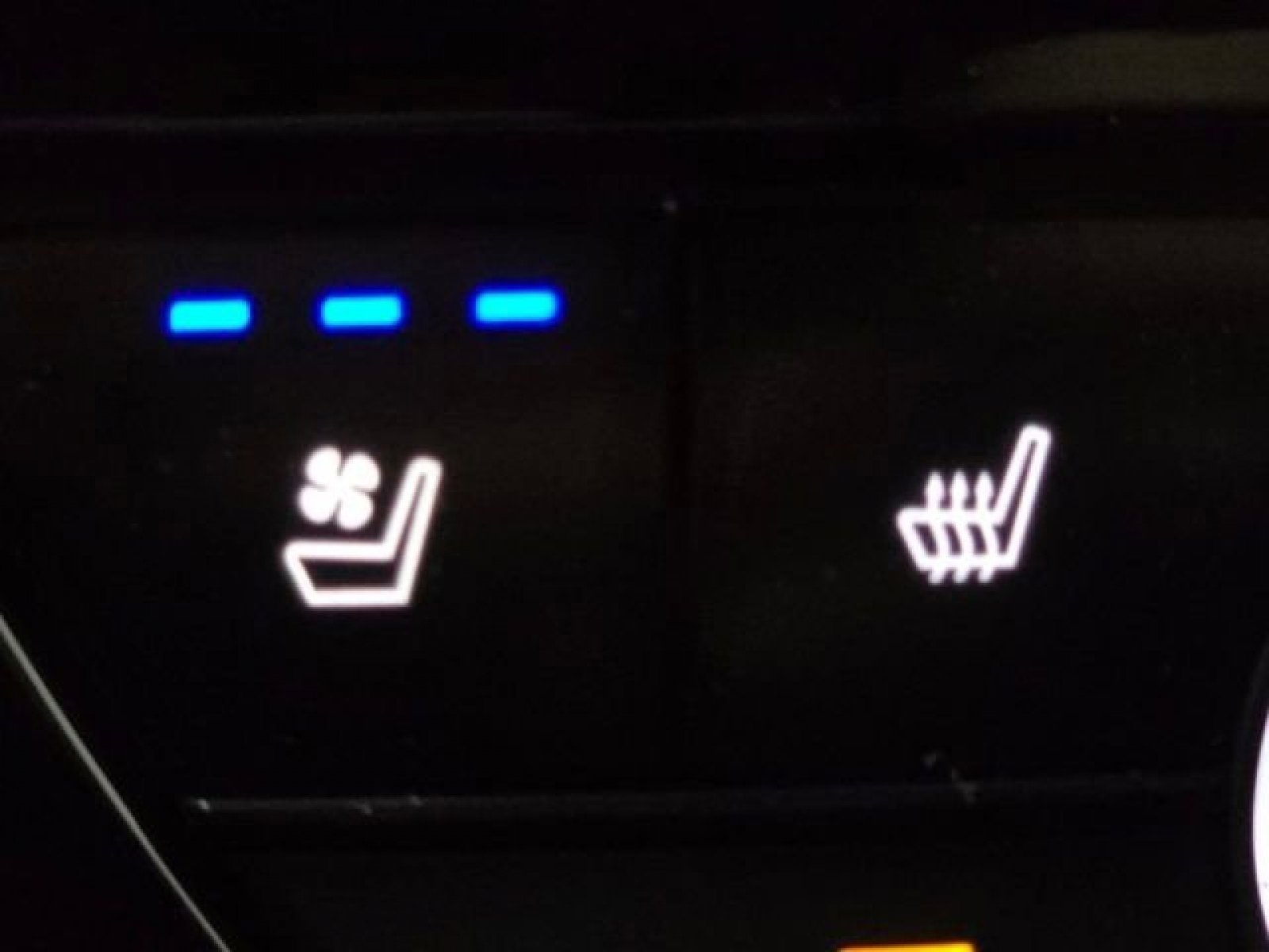 2025 Honda Accord Hybrid Touring photo 16