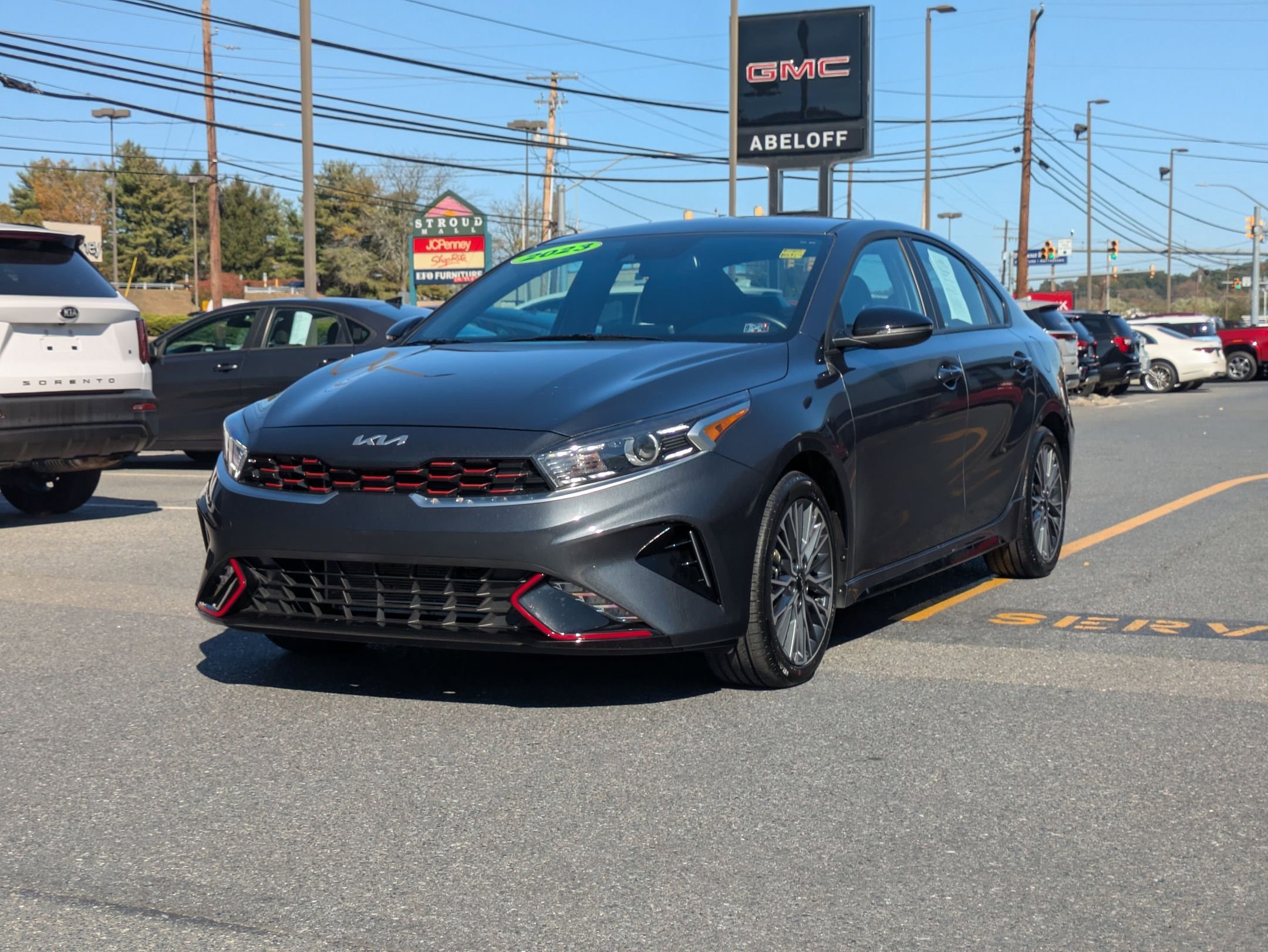 2023 Kia Forte GT-Line photo 3