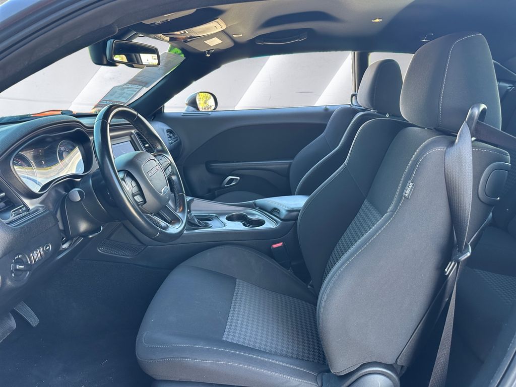 2023 Dodge Challenger GT photo 7