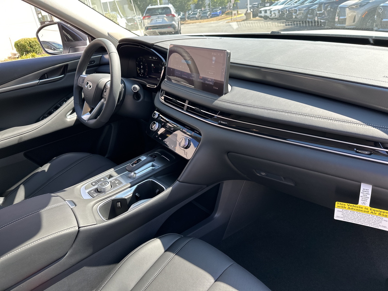 2026 Infiniti QX60 Luxe AWD photo 10
