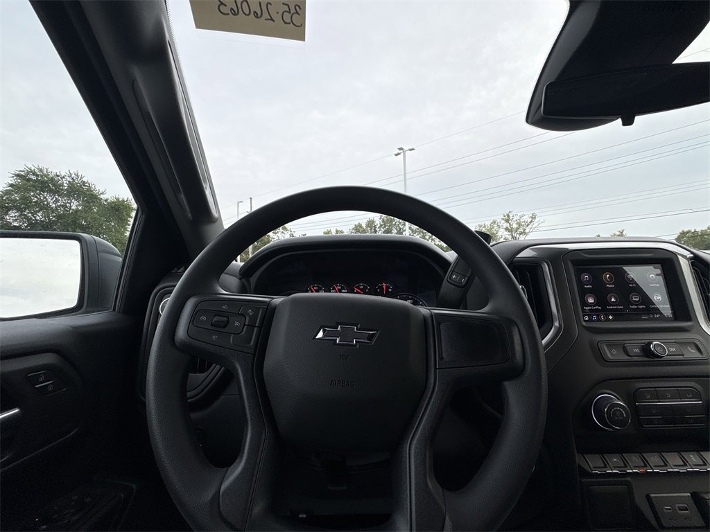 2026 Chevrolet Silverado 1500 Custom photo 9