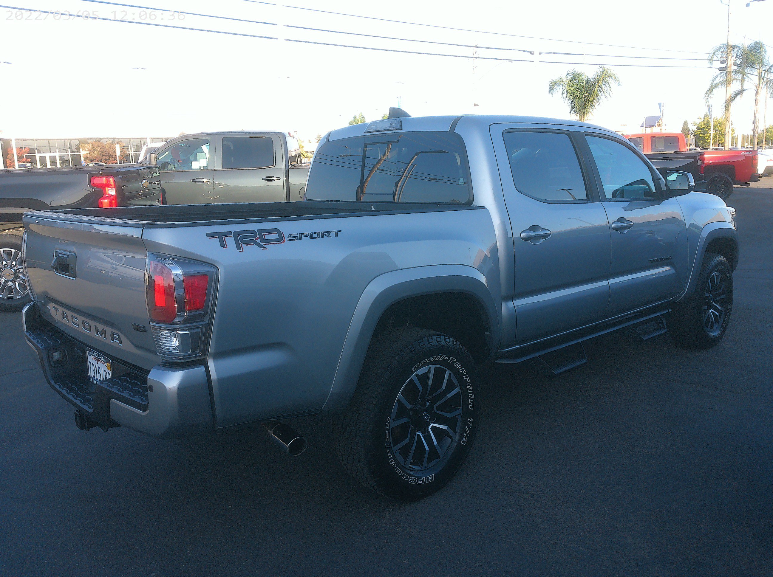 2020 Toyota Tacoma TRD Sport photo 6