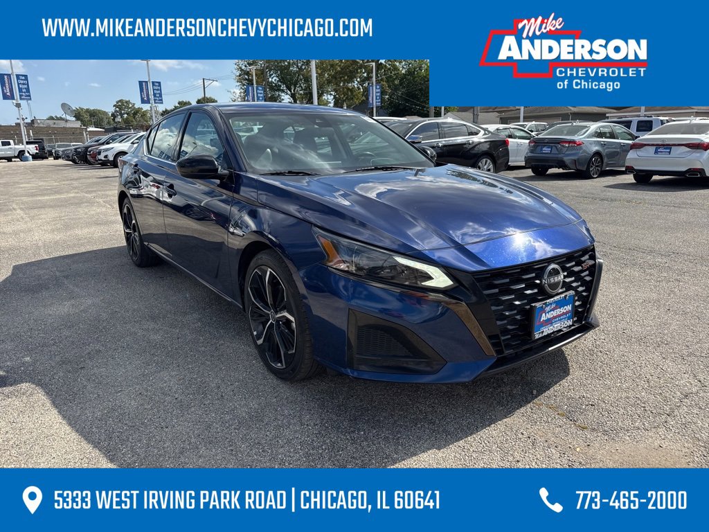 2023 Nissan Altima SR