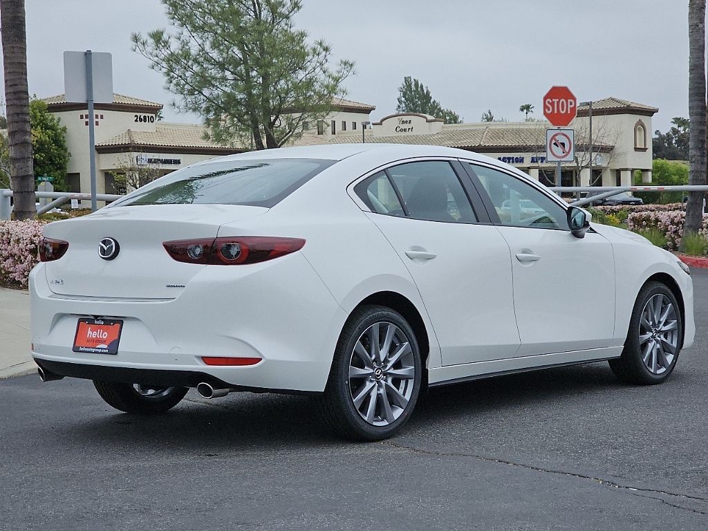 2025 Mazda Mazda3 2.5 s Preferred photo 18